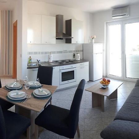 Apartment Dana Zadar Exterior foto